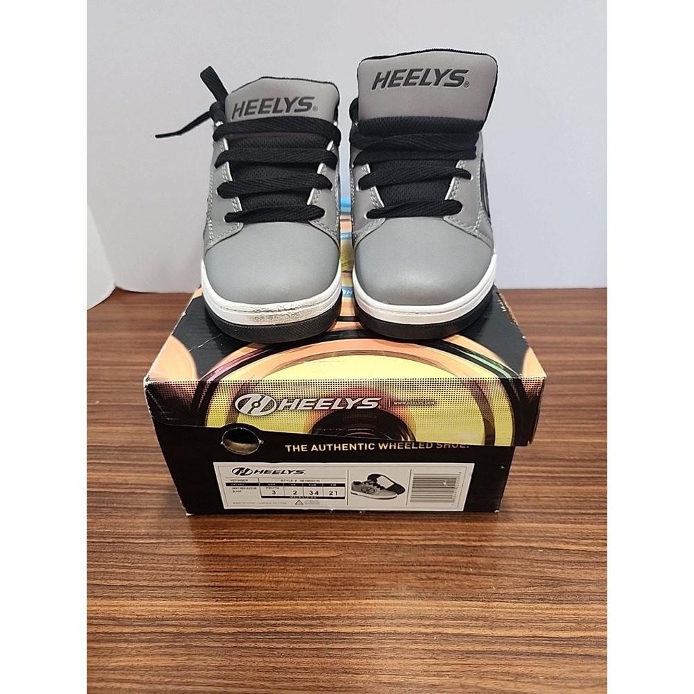 Heely's Voyager Authentic Wheeled Skate Gray Black Kid's Shoes Size 3 HL100331